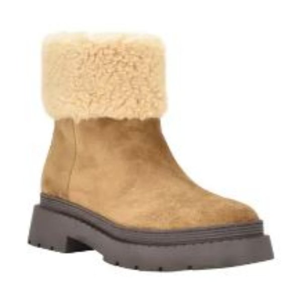 NWB Marc Fisher Leather Bootie with Faux Fur - Picture 2 of 2